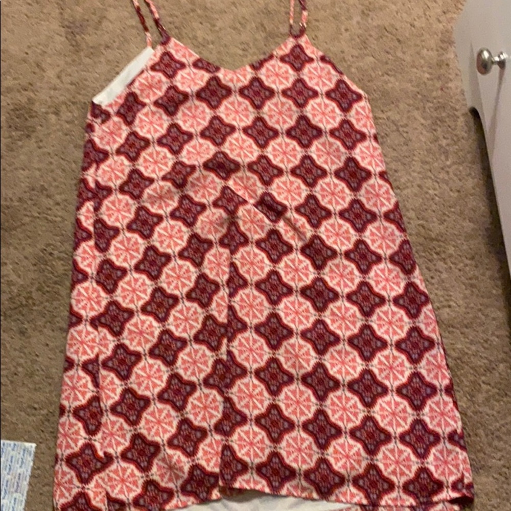 A red and white dress. - Picture 3 of 3